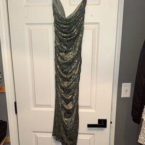 Elegant Green and Gold Women's Dress